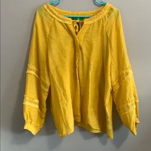 Lightweight loose fitting tunic